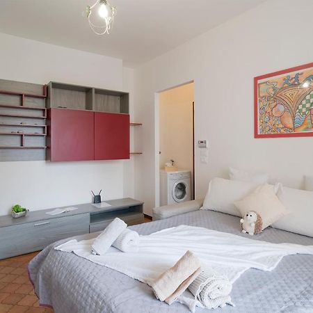 Apartament Near The Sea - Wifi And Parking Ventimiglia Zewnętrze zdjęcie