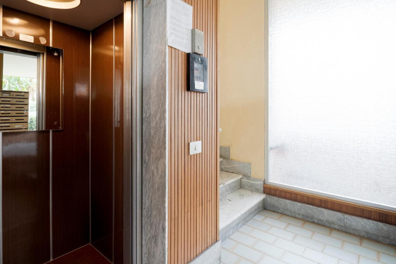 Apartament Near The Sea - Wifi And Parking Ventimiglia Zewnętrze zdjęcie