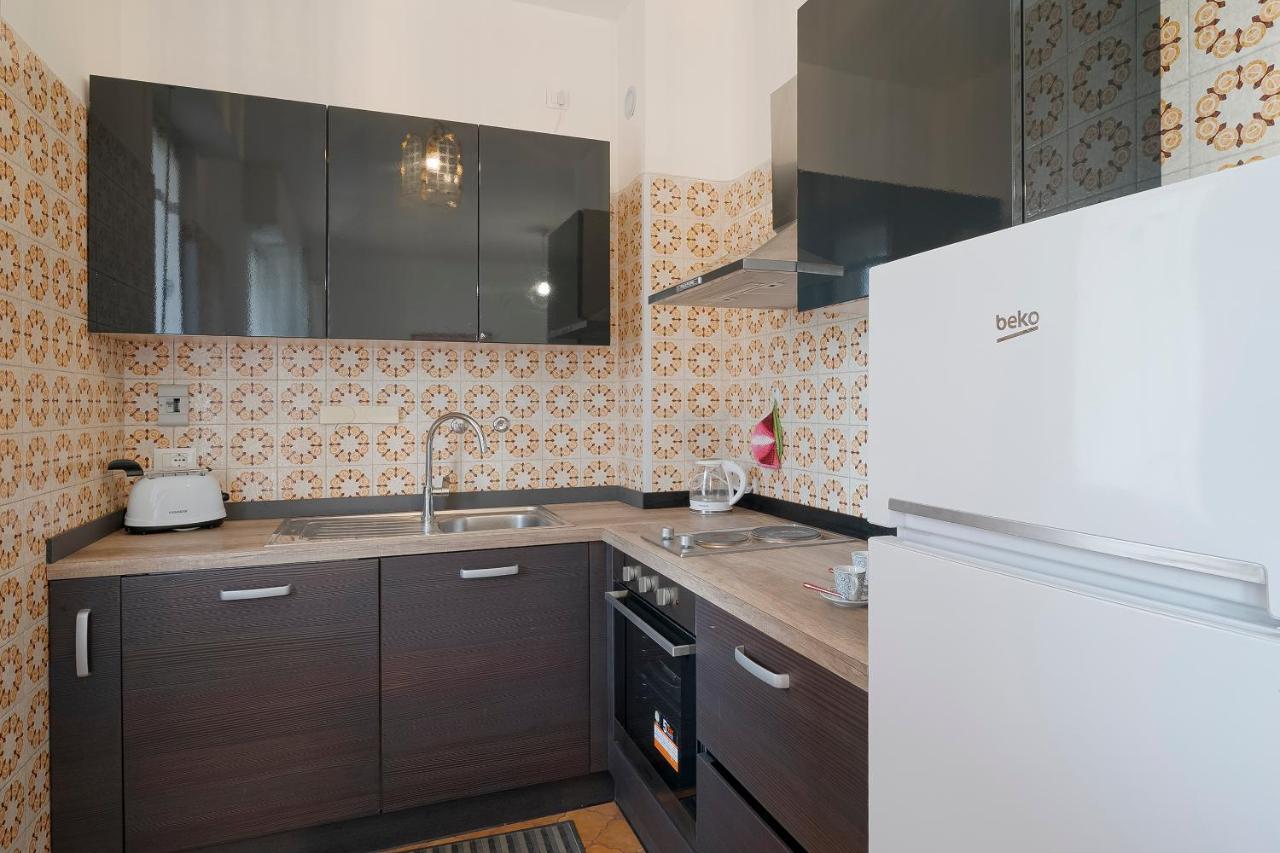 Apartament Near The Sea - Wifi And Parking Ventimiglia Zewnętrze zdjęcie